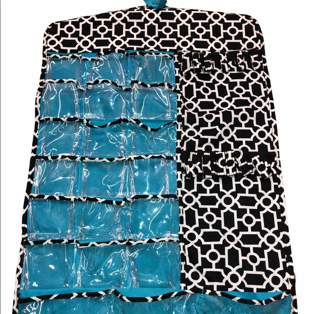 Large 21 pocket jewelry organizer for closet